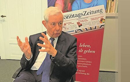 Der frühere Verfassungsrichter Udo Steiner im Interview